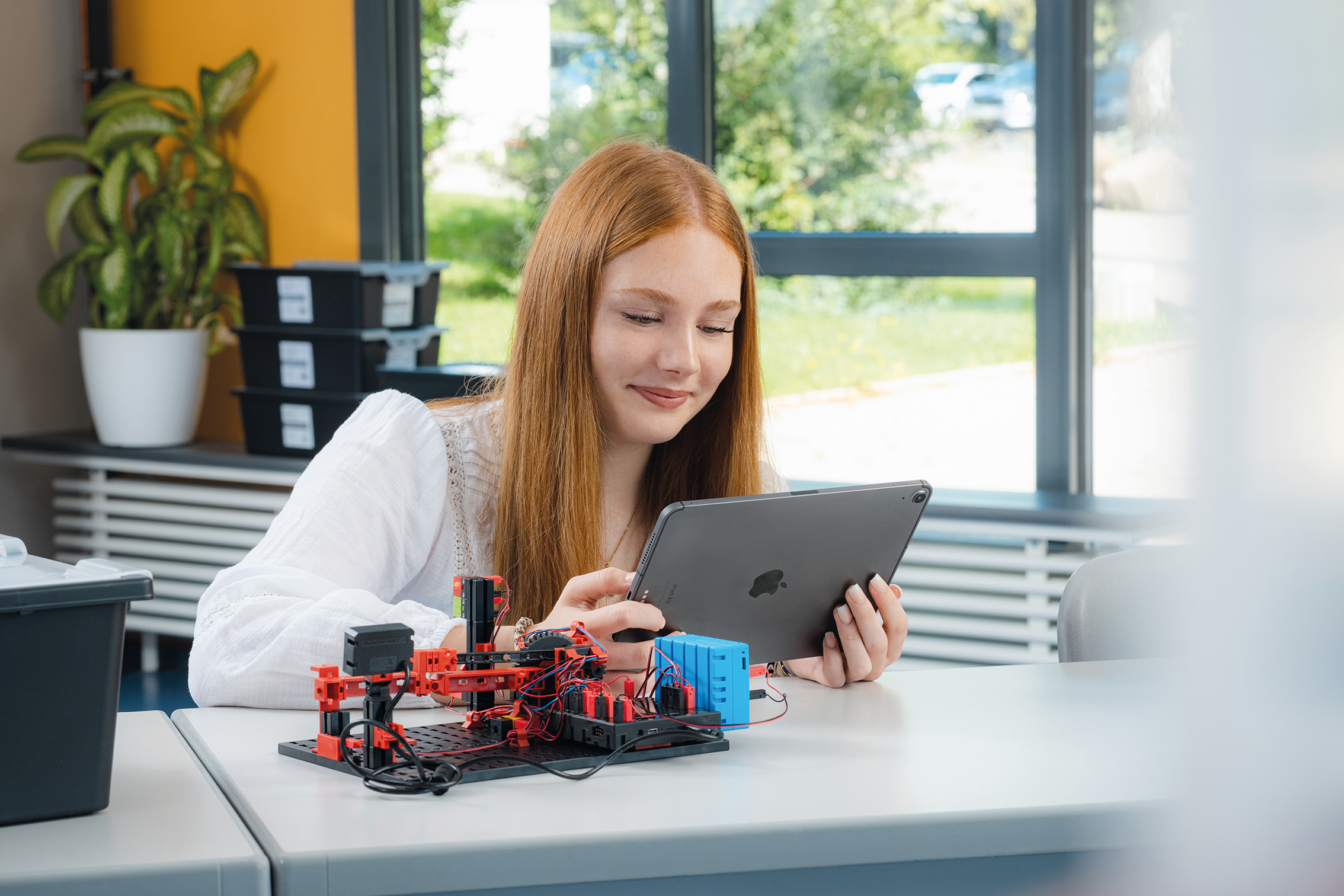Where curiosity becomes knowledge: schoolchildren train their own ...